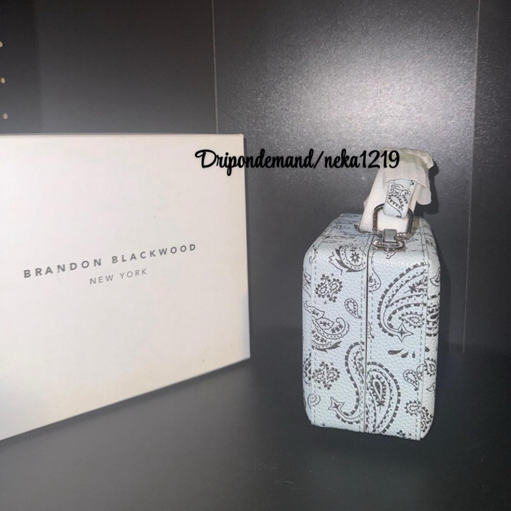 Brandon Blackwood Mini Kendrick Trunk- Powder Blue Bandana - Picture 3 of 9